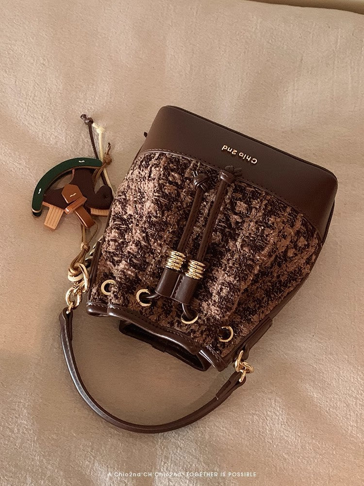 Lingge Chain Single Shoulder Women's Bag