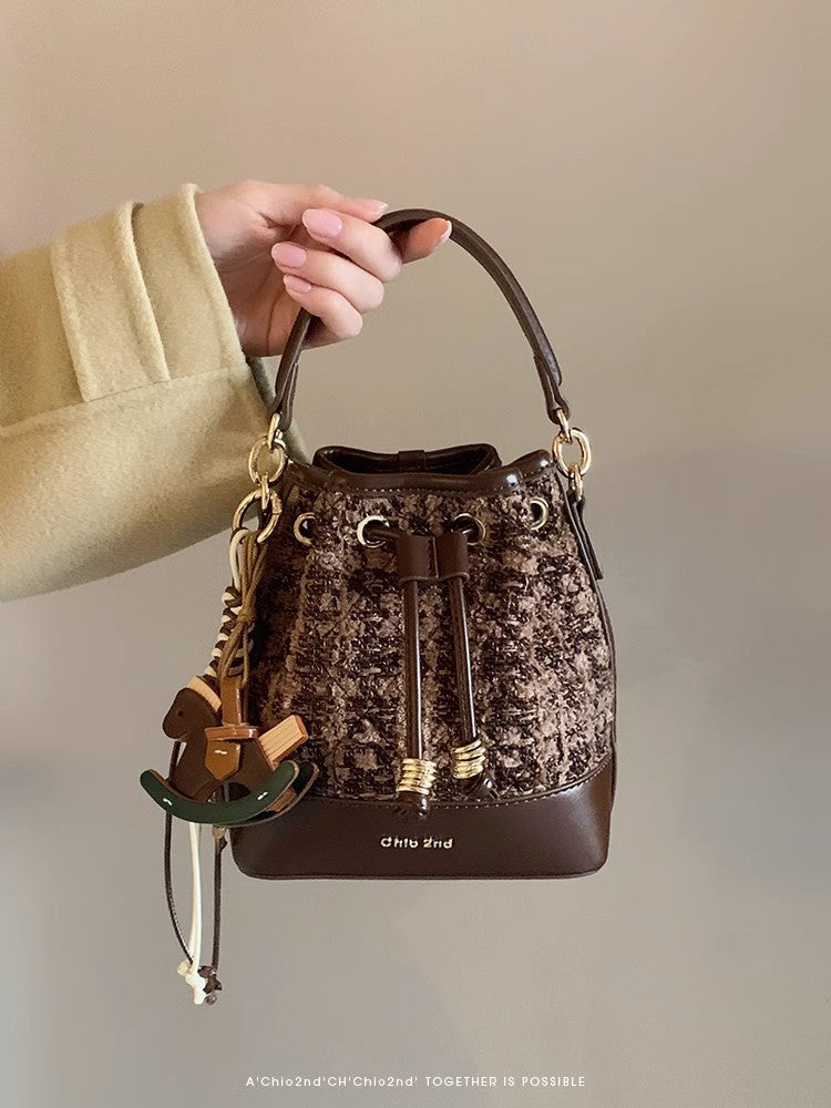 Lingge Chain Single Shoulder Women's Bag